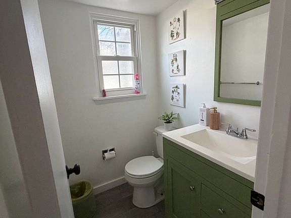 Powder Room