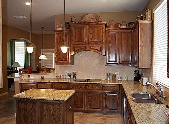 2nd image of 7615 Meadowknoll Dr