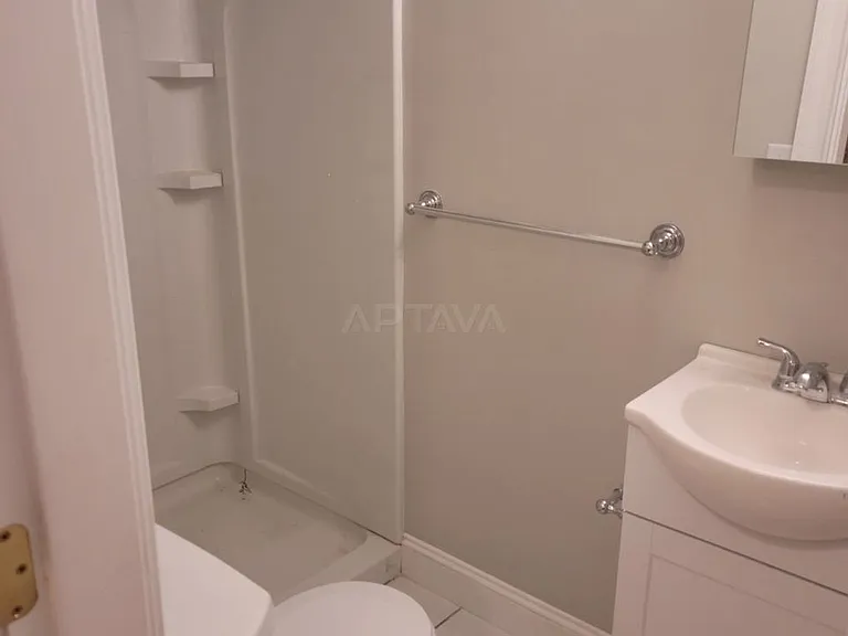 8 Kenwood St #1 — Photo 6