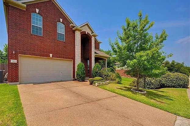 8717 Fenton Dr