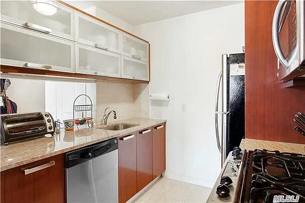 Sold by Douglas Elliman | media 3