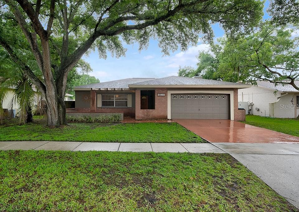 1st image of 4818 Cypress Tree Dr