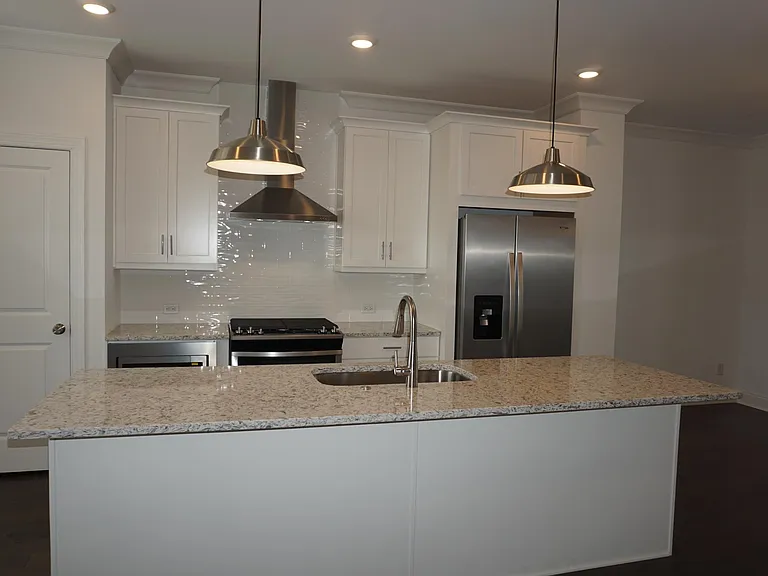 4515 Sims Park Overlook — Photo 8