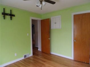 218 E 35th St, Erie, PA 16504