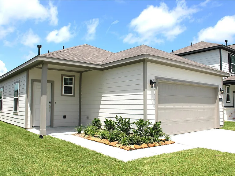 4018 Windy Whisper Dr — Photo 1