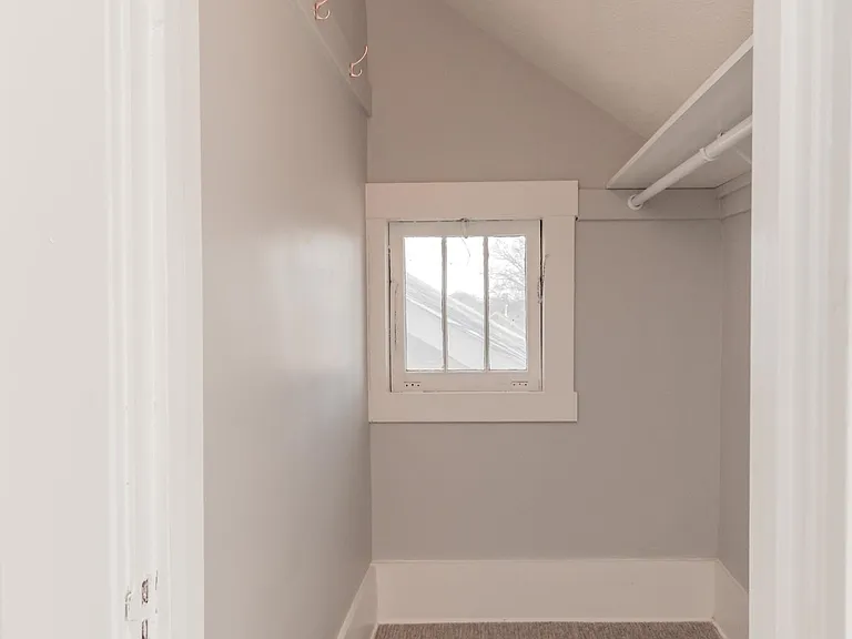 3026 Sewell St — Photo 18