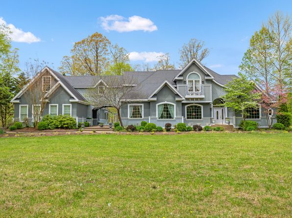 1775 Eagle Dr, Morehead, KY 40351