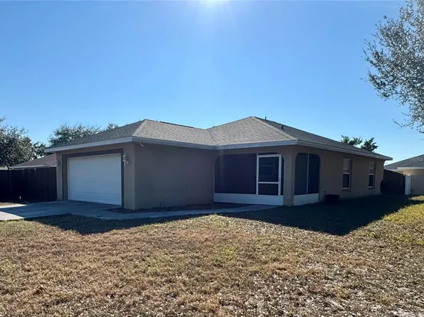 9409 29th Ave E, Palmetto, FL 34221