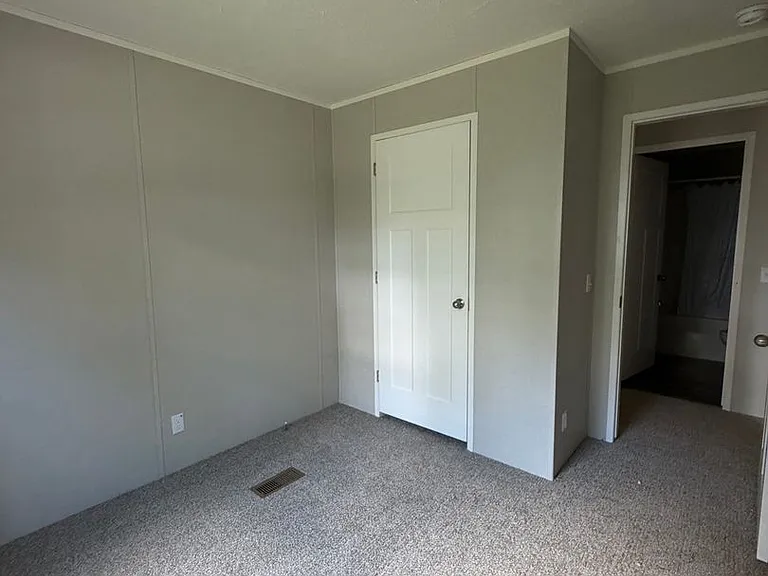 4918 Greenwood Ln — Photo 15