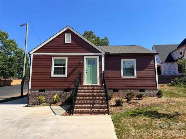 102 Lincoln St, Belmont, NC 28012