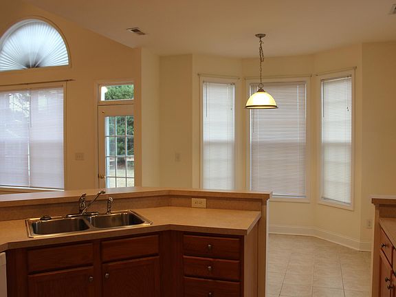 5th image of 1803 Widgeon Dr