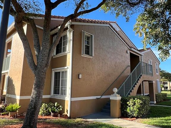 2nd image of 7880 Sonoma Springs Cir APT 207