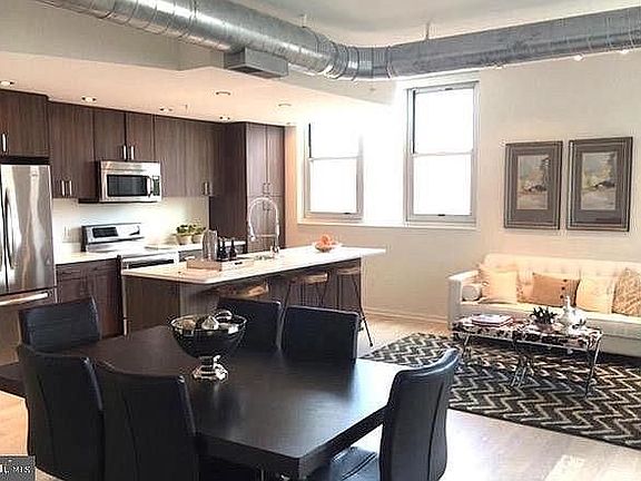 3rd image of 3409 Wilson Blvd Unit 301