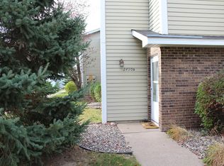 2490 Cobble Hill Ct #D, Saint Paul, MN 55125