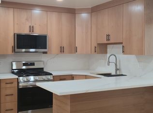 1318 N Creekside Dr N, Chula Vista, CA 91915