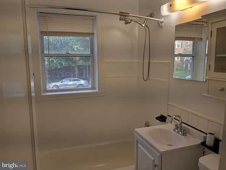 1400 N Kenilworth St #4 — Photo 16