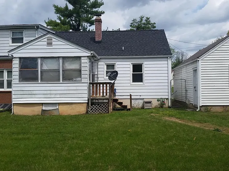 1102 Forest Park Blvd NW — Photo 12