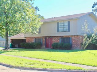 49 E End Ave, Sulphur, LA 70663