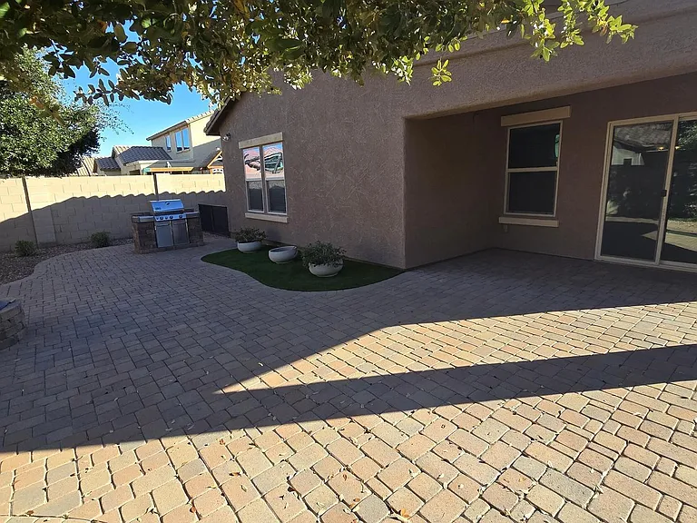 10826 W Avenida Del Rey — Photo 37