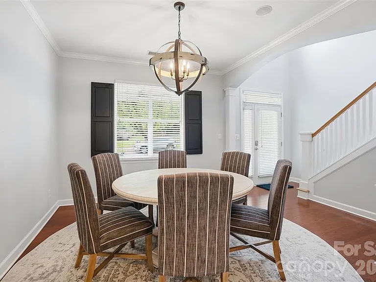 19512 Topgallant Dr — Photo 23