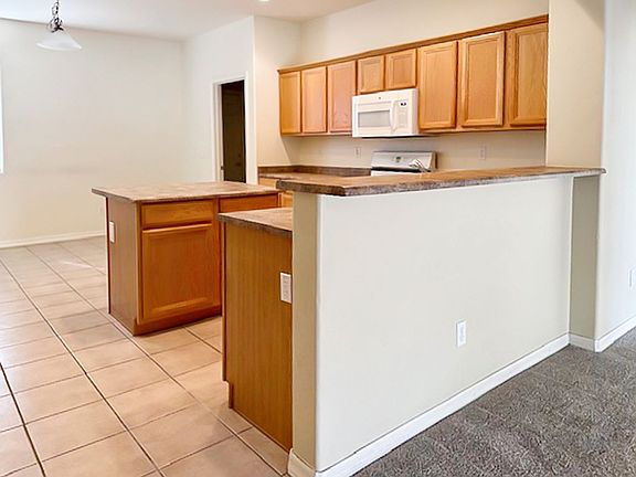 5th image of 3974 N 146th Ln