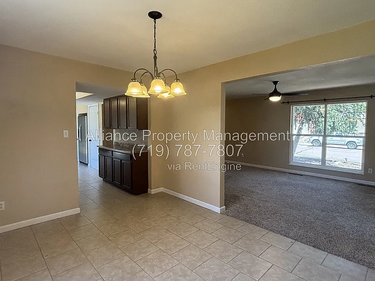 3823 Windsong Ct — Photo 6