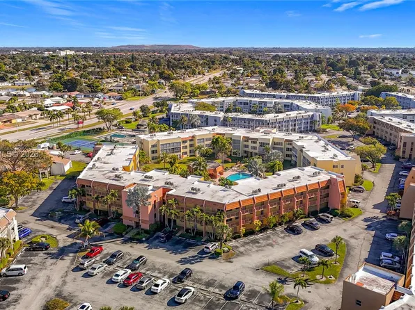 6750 Royal Palm Blvd APT 209E, Margate, FL 33063