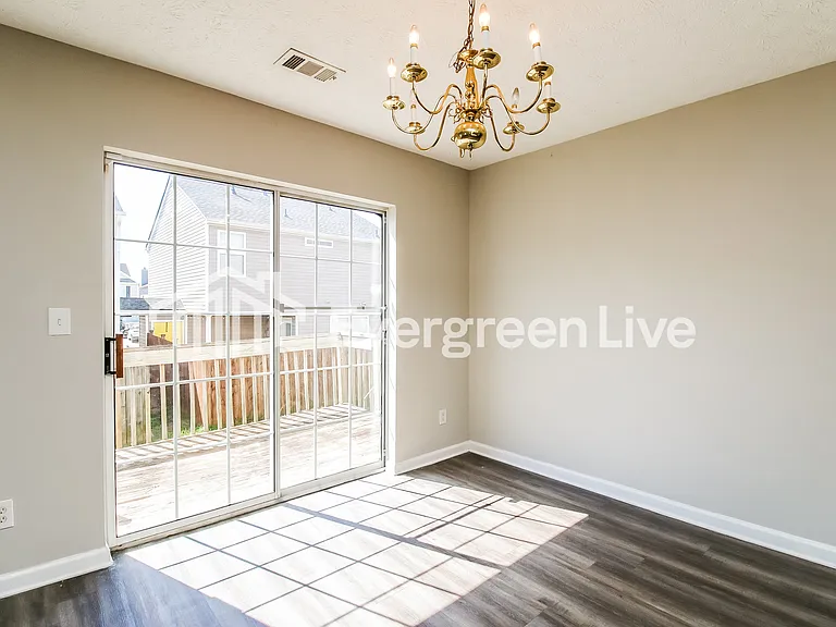 130 Birch Rd — Photo 4
