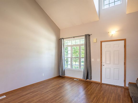4th image of 3208 SW Olde Ivy Cir