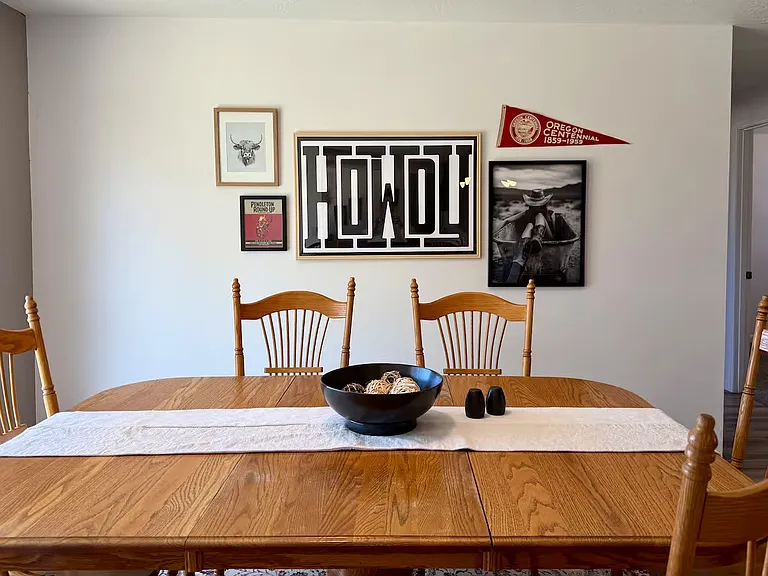 2632 SW Yew Ave — Photo 5