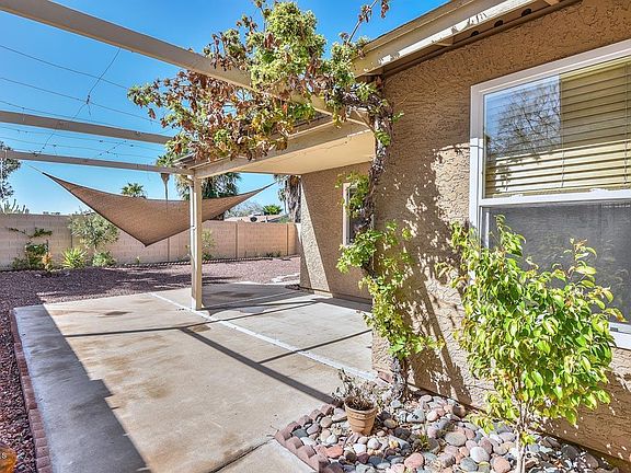 5th image of 943 E Escuda Dr