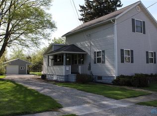 1117 Riverside Ave, Defiance, OH 43512