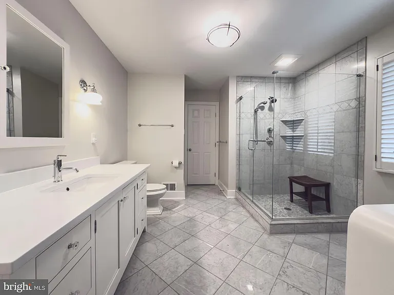 42 Greythorne Woods Cir — Photo 20