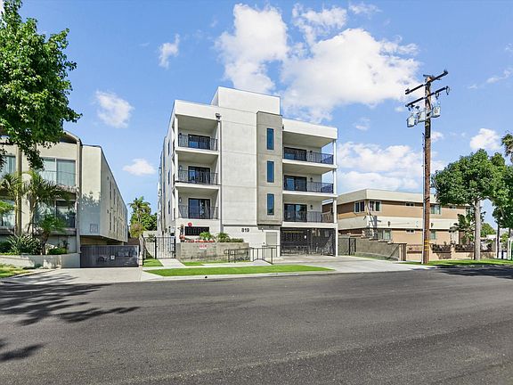 4th image of 819 E La Palma Dr #3