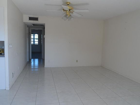 5th image of 2083 Newport #2083