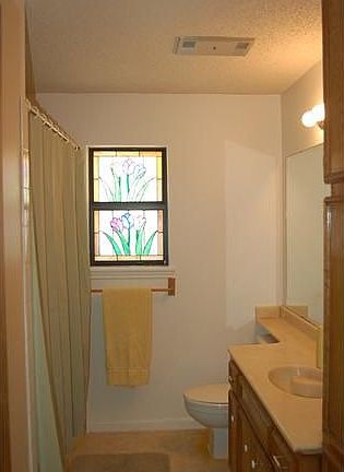 4th image of 1705 Serenity Dr