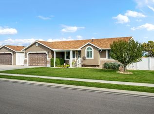 7043 S Orion Hill Rd, West Jordan, UT 84081