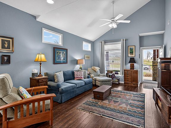 2nd image of 2757 Shadow Ridge Pl