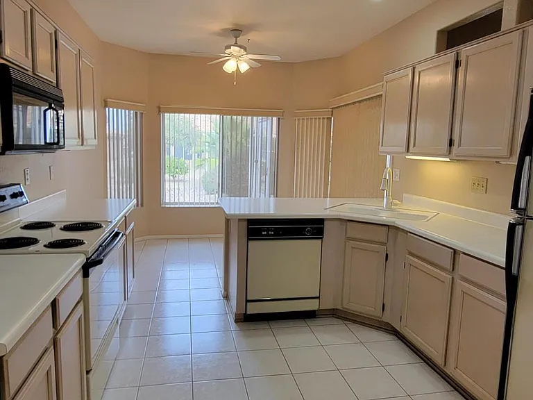 16006 W Sentinel Dr — Photo 6