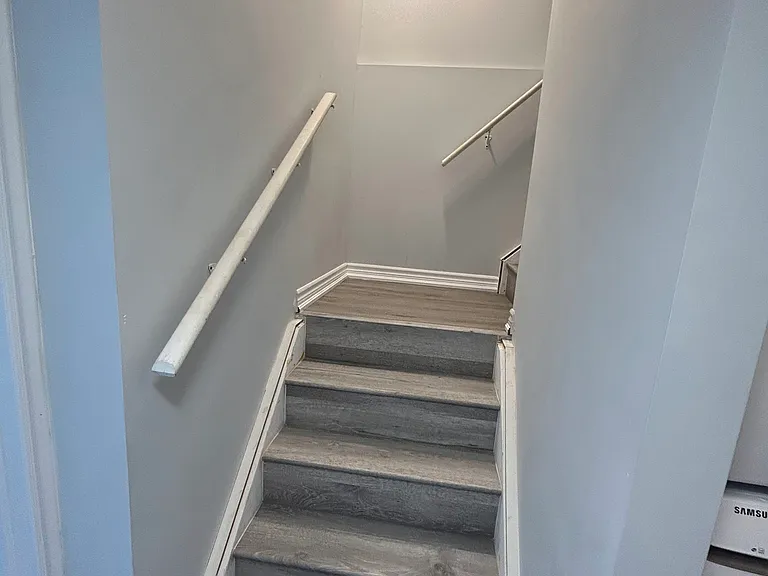 2 Matthew Harrison St — Photo 13