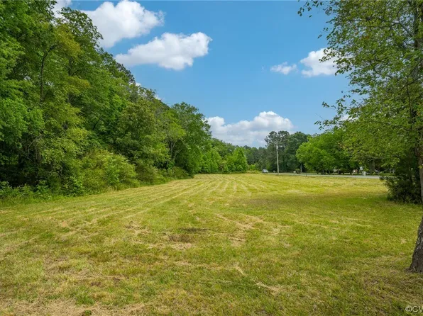 401 Hanover Rd, Sandston, VA 23150