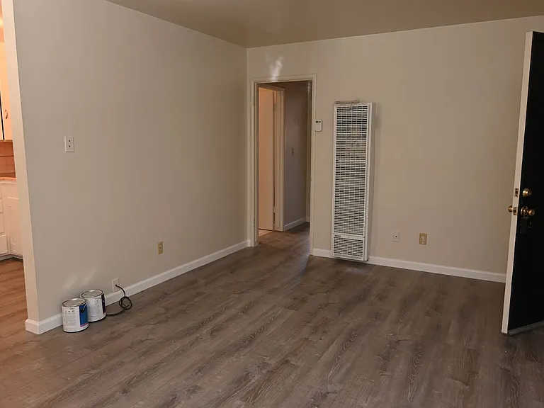 3176 Cadillac Drive — Photo 3