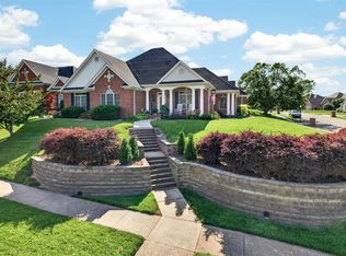 2499 Hillbrooke Pkwy, Owensboro, KY 42303
