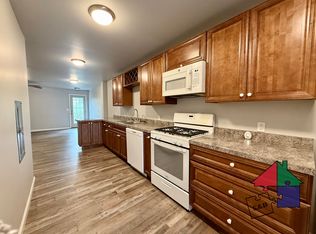 90 Cornelia Ct, Milton, VT 05468