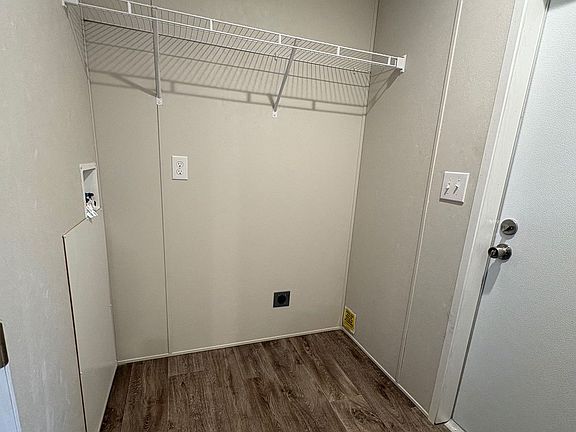 5th image of 215 Stratton Ridge Rd Trailer 58