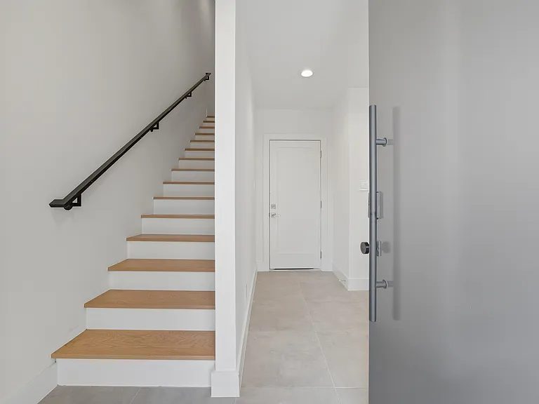 4517 Munger Ave #101 — Photo 27