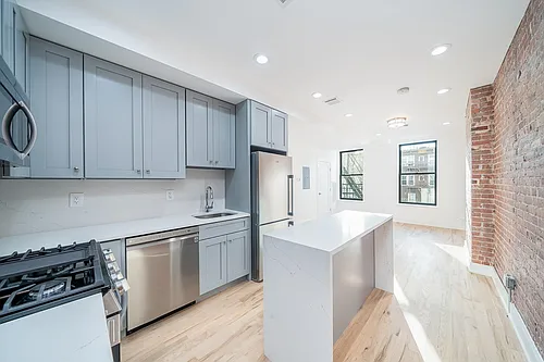 230 Willow Ave #4 Photo 1