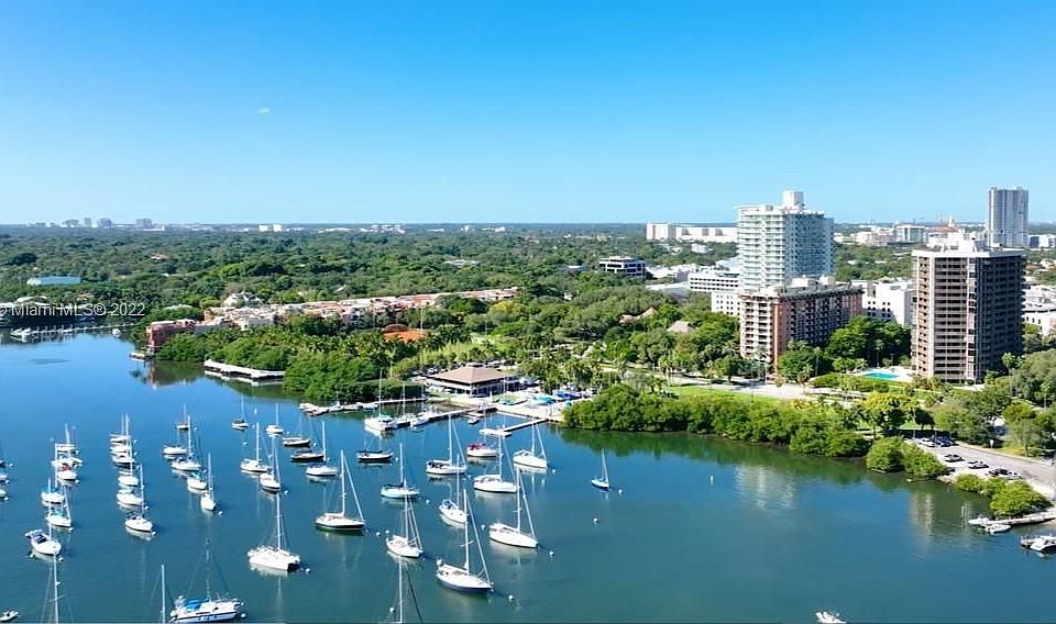 1st image of 2901 S Bayshore Dr APT 11A