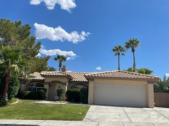 1st image of 925 Alta Oaks Dr #0