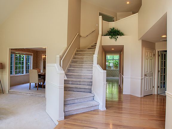 2nd image of 22766 SE 27th St